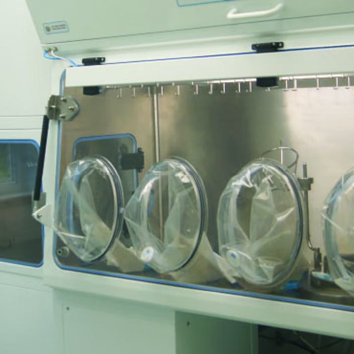 sterility-isolator